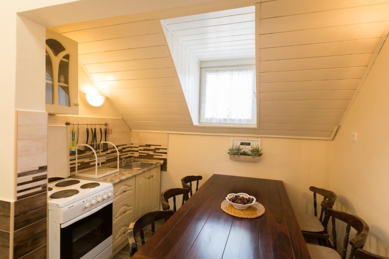 Holiday House Шиофок Экстерьер фото